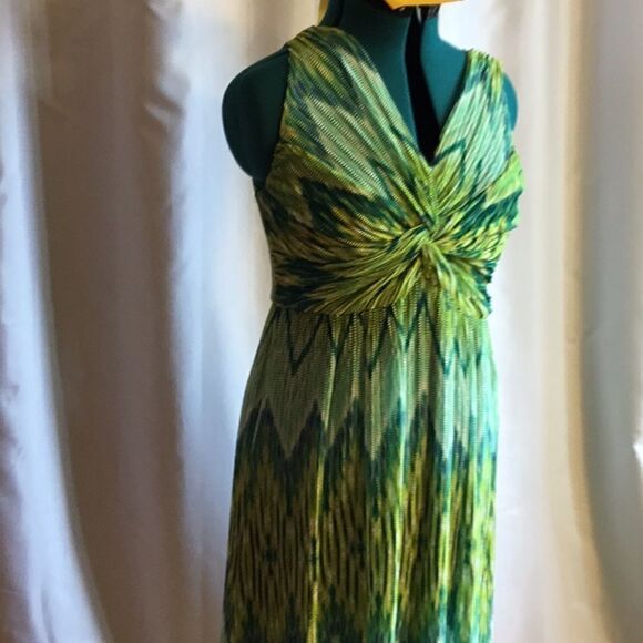 CHICOS sleeveless dress in size one 8 to 10 - Picture 7 of 16